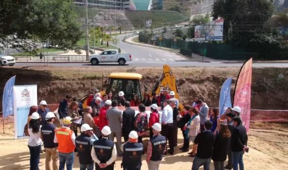Inician construcción de puentes sobre estero en Reñaca como parte de la Vía PIV