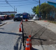Tras años sin mejoras el Municipio de Viña del Mar está realizando trabajos de bacheo y recarpeteo en calle Rogelio Astudillo de Forestal