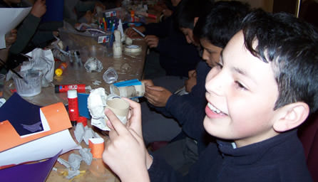 Municipio de Viña del Mar invita a los niños a convertirse en Ceramistas este verano en taller gratuito en Castillo Wulff