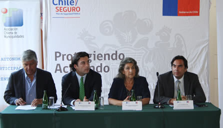 Convención de ACHM que evalúa la seguridad ciudadana de las comunas fue inaugurada por alcaldesa Virginia Reginato