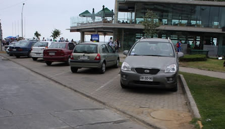 Municipio de Viña del Mar adjudicó estacionamientos para el borde costero