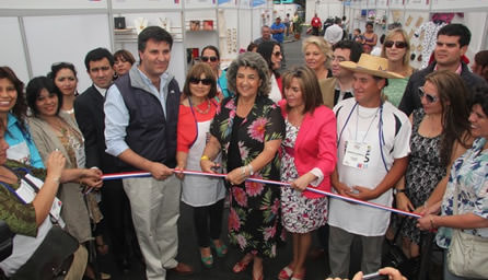 Microempresarios y emprendedores se toman Palacio Carrasco para ofrecer productos de calidad en la Expo Verano FOSIS 2014