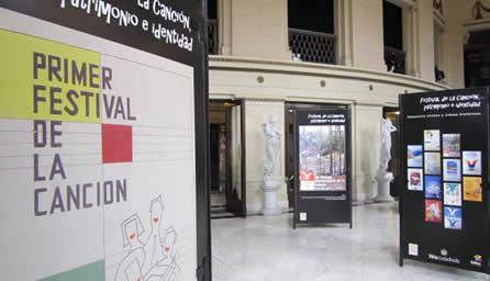 Exposición de Afiches y Videos Históricos del Festival Internacional de la Canción de Viña del Mar  extiende plazo de exhibición