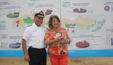 Nulo registro de víctimas en playas en Viña del Mar fue destacado por alcaldesa Virginia Reginato