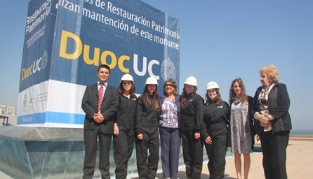 Trabajos de limpieza y restauración de monumento a Larraguibel fue valorado por alcaldesa Virginia Reginato