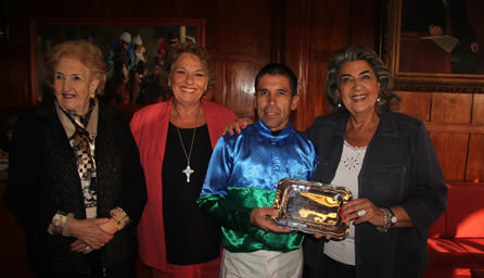 Premio de clásico “Municipal de Viña del Mar” fue entregado por alcaldesa Virginia Reginato