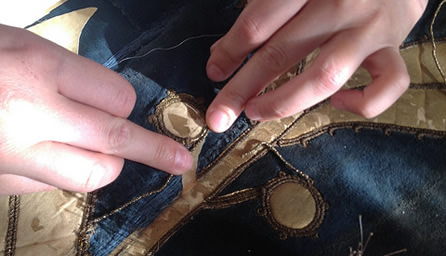 70% de avance presenta restauración de Cenefa del Teatro Municipal de Viña del Mar