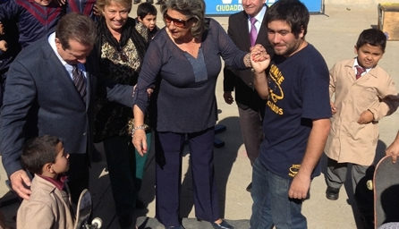 En día mundial de la actividad física, alcaldesa Virginia Reginato dio inicio a los recreos entretenidos