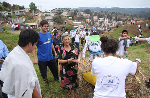 Alcaldesa Virginia Reginato, mechoneo social
