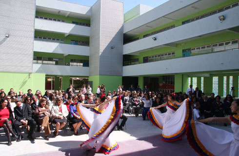 Imagen de la noticia: Alcaldesa Virginia Reginato, año escolar