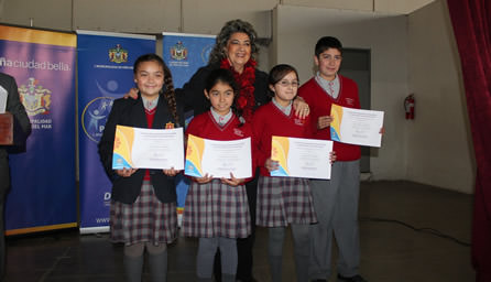 Novedosa feria tecnológica realizada en escuela viñamarina fue valorada por alcaldesa Virginia Reginato