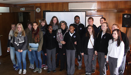 Estudiantes extranjeros de media compartieron su experiencia de intercambio con alcaldesa Virginia Reginato