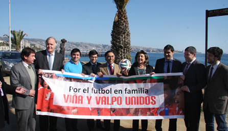 Autoridades de Viña y Valparaíso instan a erradicar la violencia de los estadios