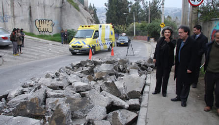 Municipio de Viña del Mar continúa en Miraflores  programa de bacheo y recarpeteo