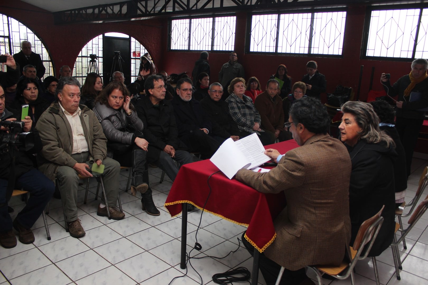 Comunidad y municipio solicitan Al Gobernador Provincial acciones para solucionar problemas de la locomoción colectiva en Viña del Mar