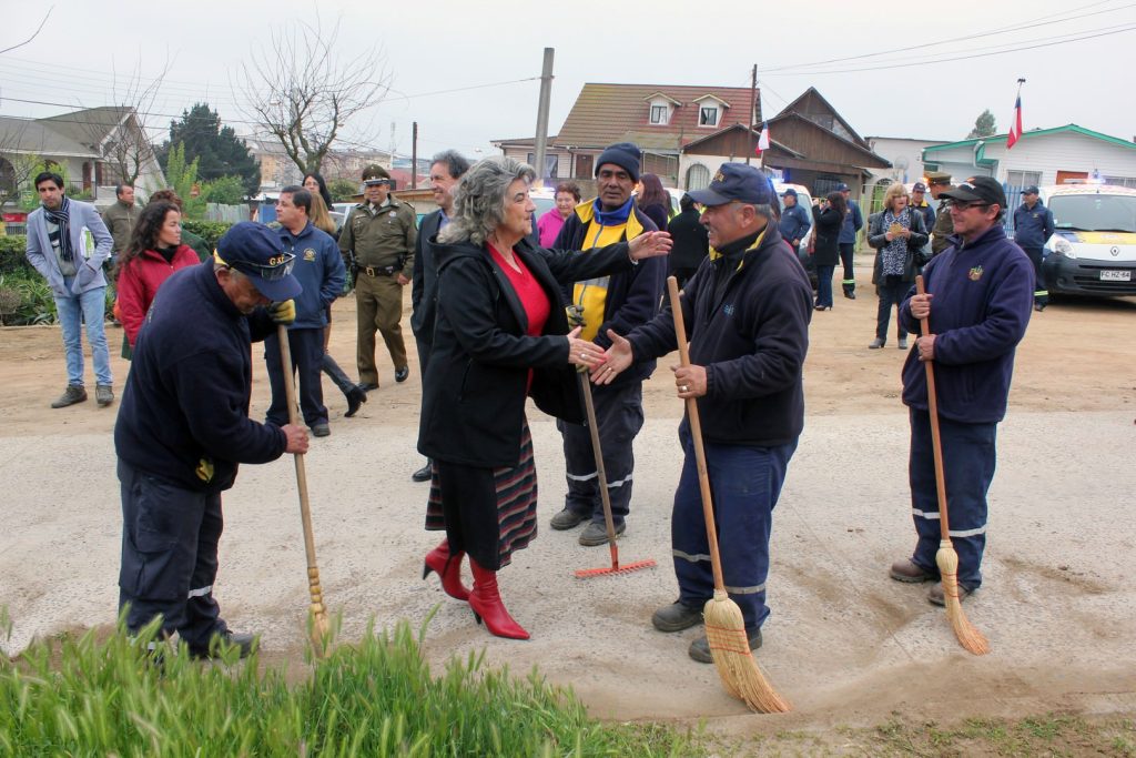 Imagen principal: Programa de Aseo y Ornato Viña Impecable  avanza con éxito en Achupallas