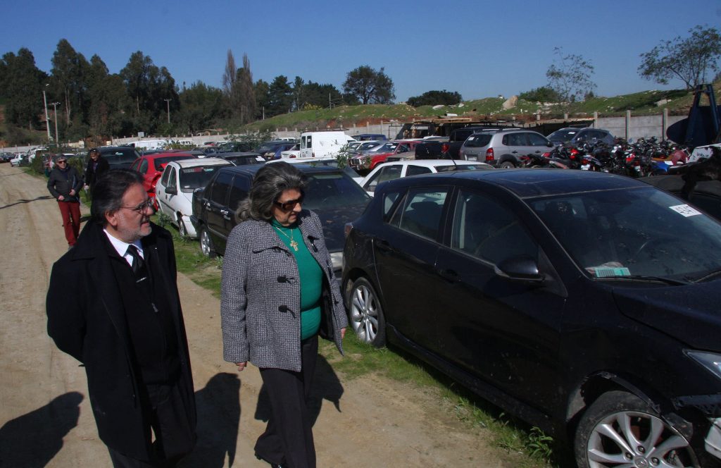 Imagen principal: El miércoles 8, Municipalidad de  Viña del Mar realizará esperado remate de vehículos