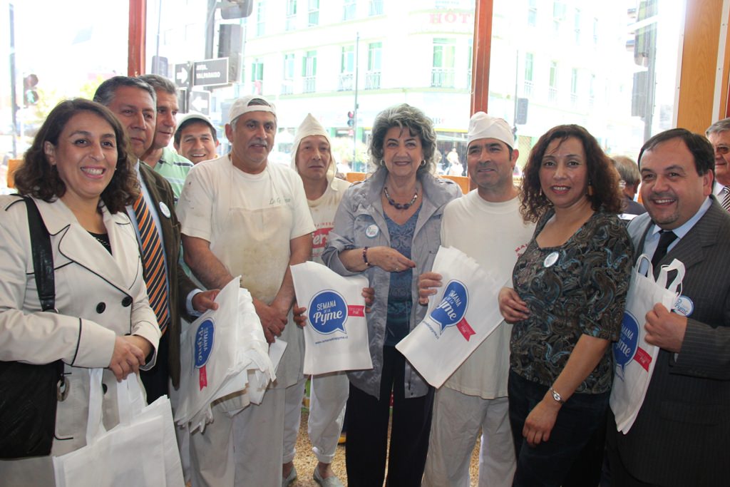 Sercotec y Municipio de Viña del Mar incentivan la compra en comercio de Pymes