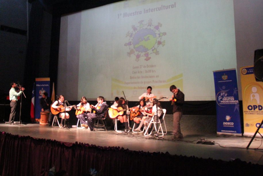 Municipalidad de Viña del Mar realizó 1ª muestra intercultural escolar