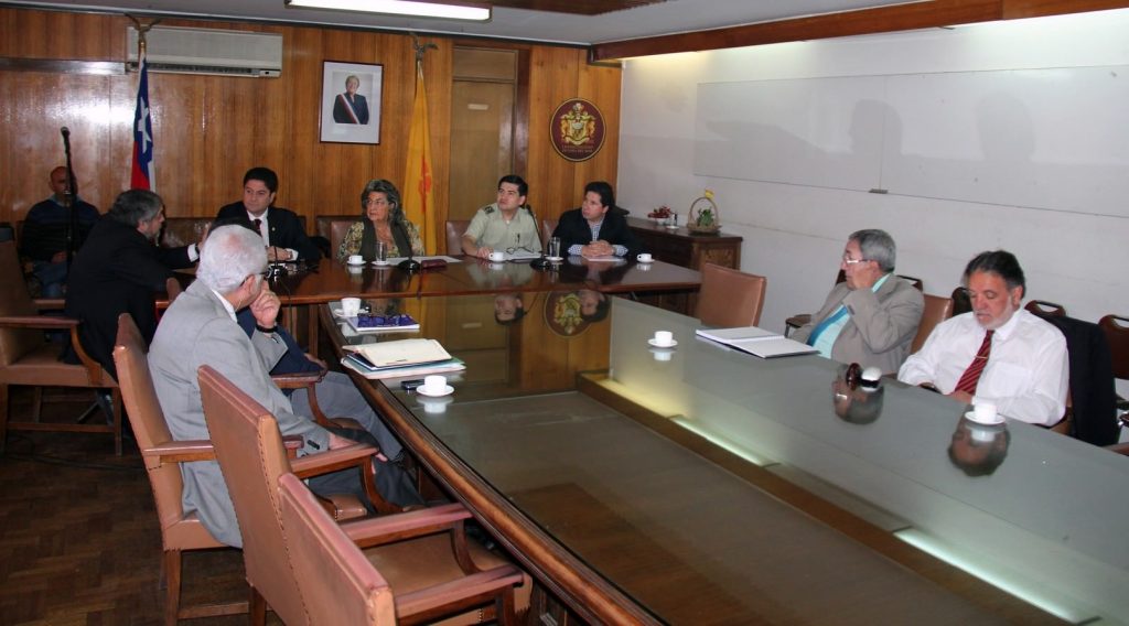 Imagen principal: Municipio de Viña del Mar, policías y Cámara de Comercio conforman Mesa de trabajo para abordar seguridad