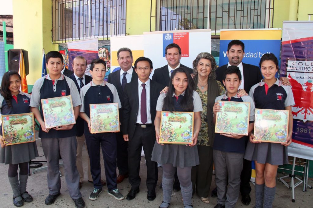 Imagen principal: Escuela viñamarina recibe pionero programa de educación financiara implementado por el FOSIS
