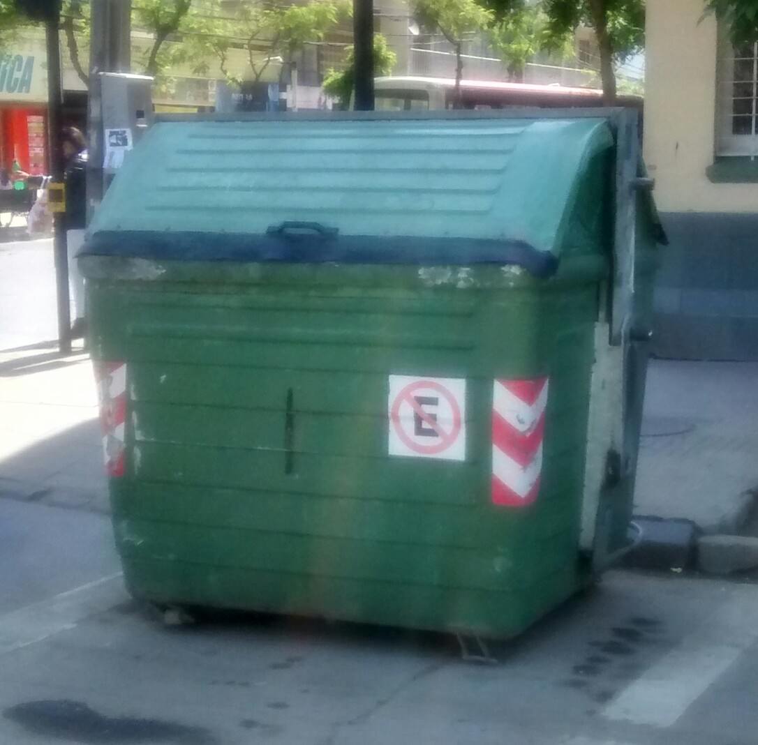 Municipalidad de Viña del Mar llaman a la comunidad a dar buen uso a los contenedores de basura