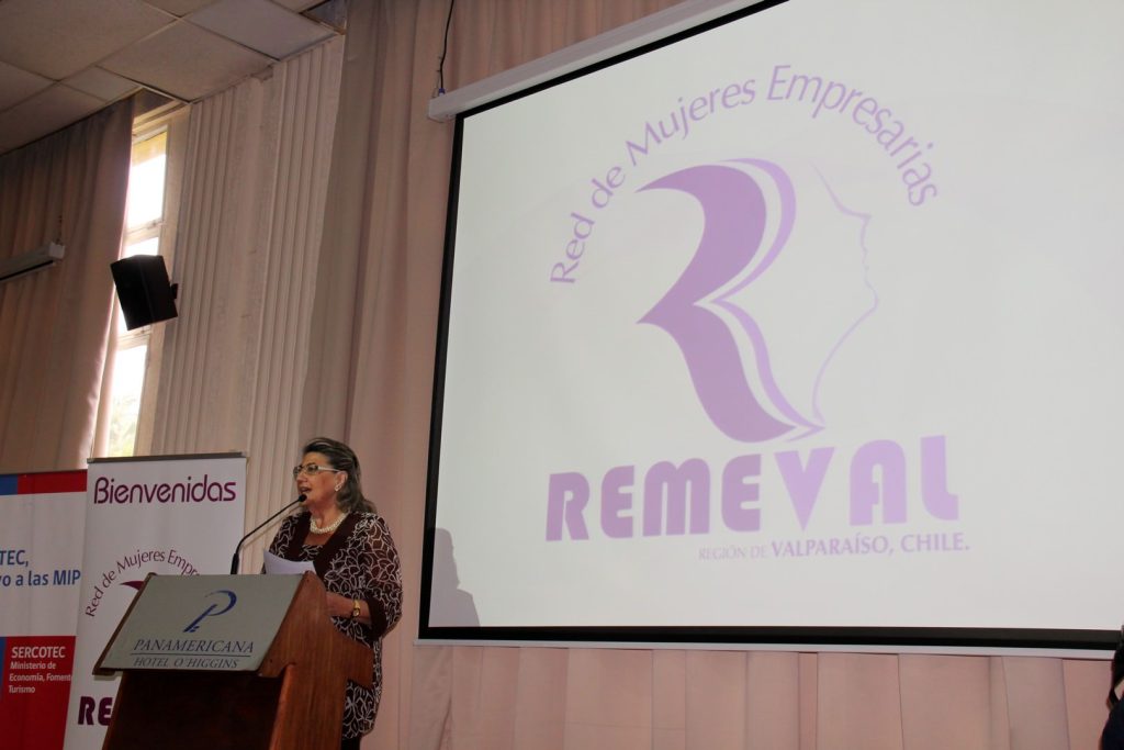 Imagen principal: Seminario de mujeres emprendedoras de la región fue inaugurado por alcaldesa Virginia Reginato