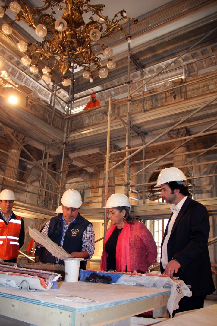 Trabajos de restauración del Palacio Rioja fueron inspeccionados por alcaldesa Virginia Reginato