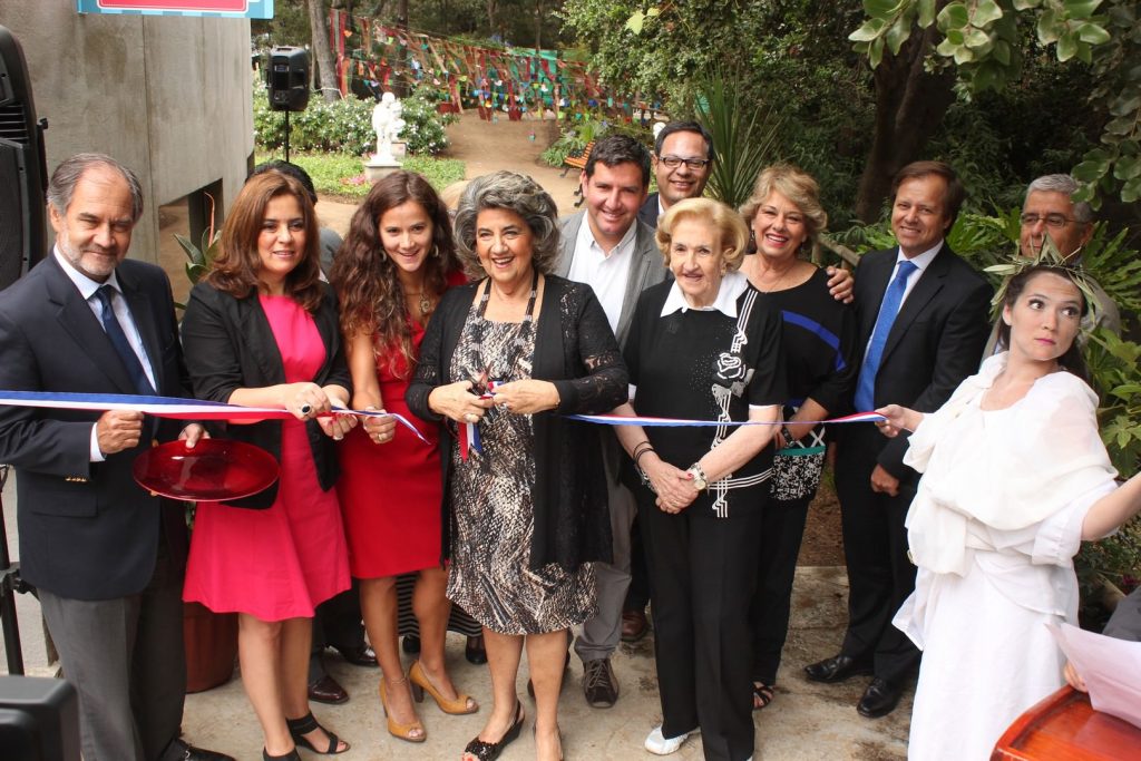 Imagen principal: “Jardín de las esculturas” en el Museo Artequin Viña del Mar fue inaugurado por alcaldesa Virginia Reginato
