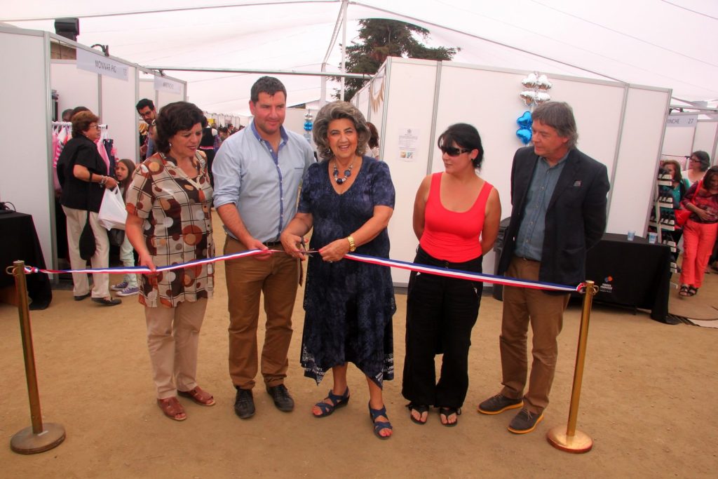 Imagen principal: 2ª feria Viña Fashion & Gourmet fue inaugurada por alcaldesa Virginia Reginato