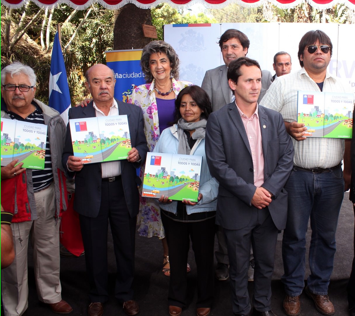 Nuevos subsidios habitacionales fueron entregados por alcaldesa Virginia Reginato, intendente  y Serviu