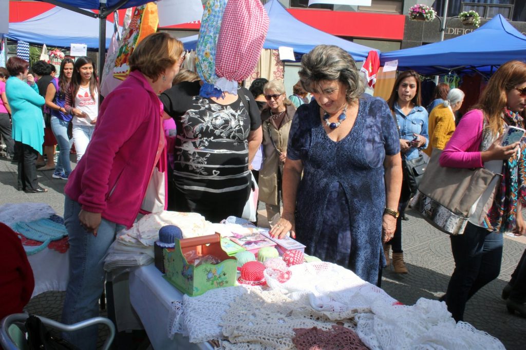 Imagen principal: Exposición Creaciones de mujer realizó Municipalidad de Viña del Mar