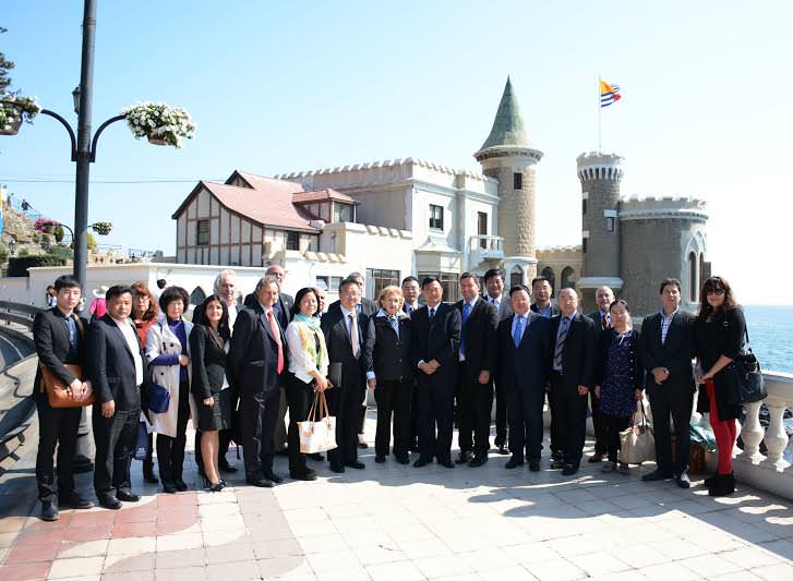 Importante delegación de funcionarios y empresarios de la ciudad de Wuxi, China, visita Viña del Mar