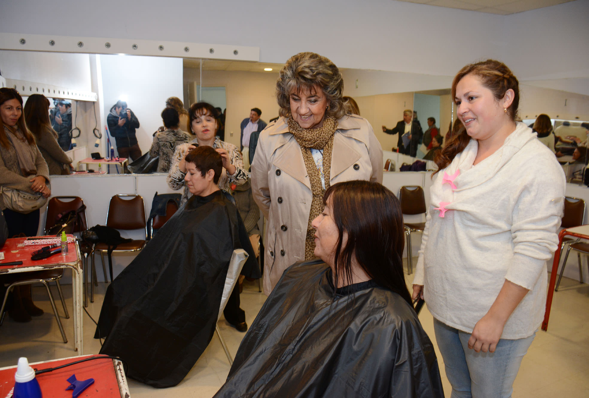 Atractivos talleres gratuitos ofrece el Departamento de Atención a Grupos Prioritarios de la Municipalidad de Viña del Mar