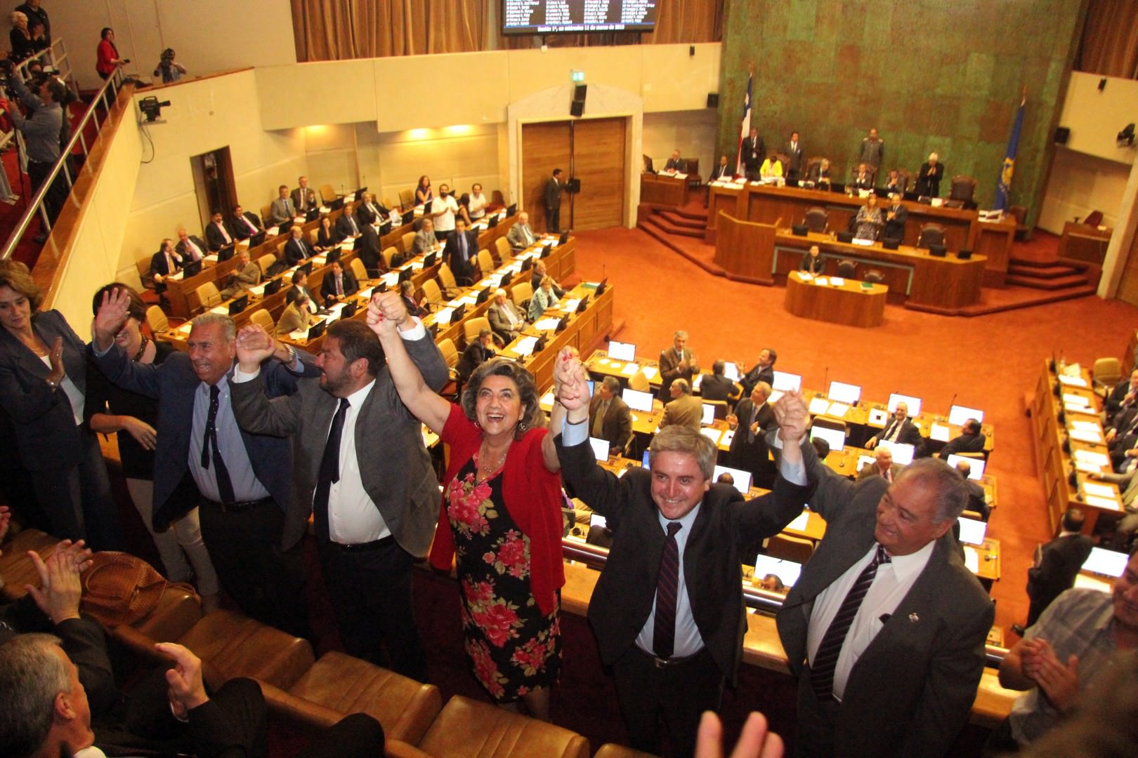 Proyecto que modifica Ley de Casinos sea aprobado definitivamente en el Congreso, confía alcaldesa Virginia Reginato