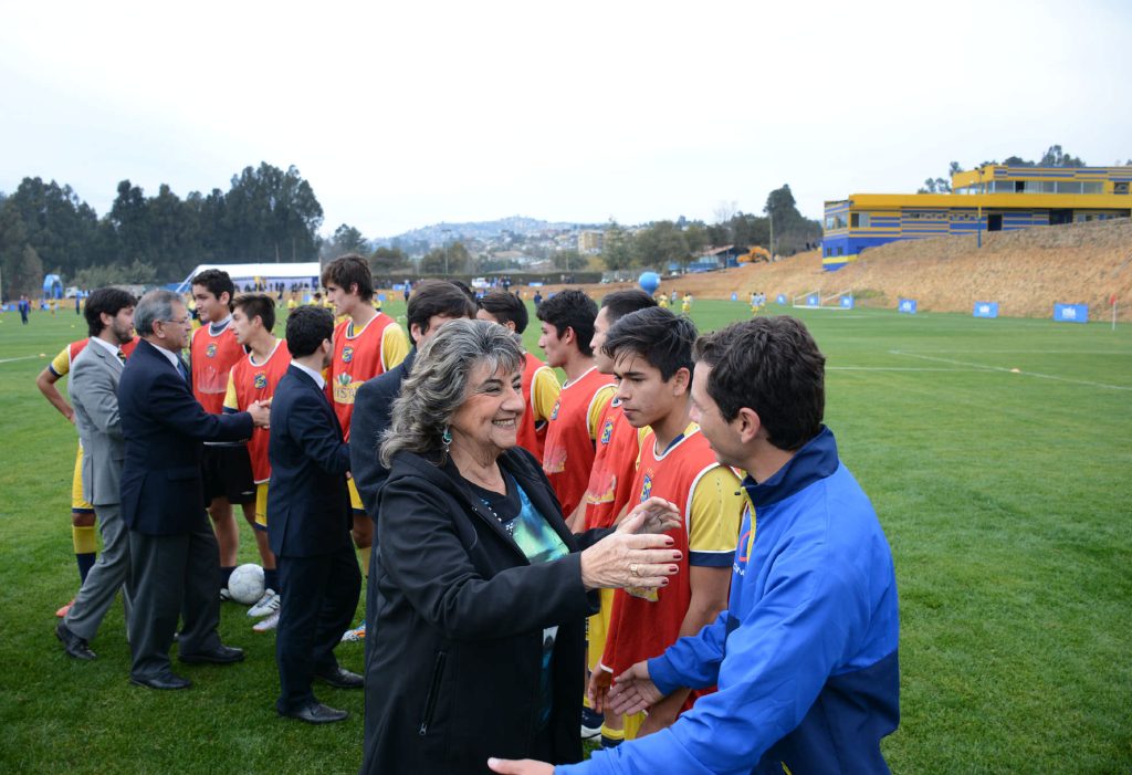 Imagen principal: Nuevo complejo deportivo de Everton fue inaugurado por alcaldesa Virginia Reginato