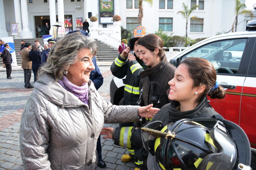 Imagen principal: Autoridades llaman a colaborar con Bomberos de Viña del Mar en XXI Cena del Fuego