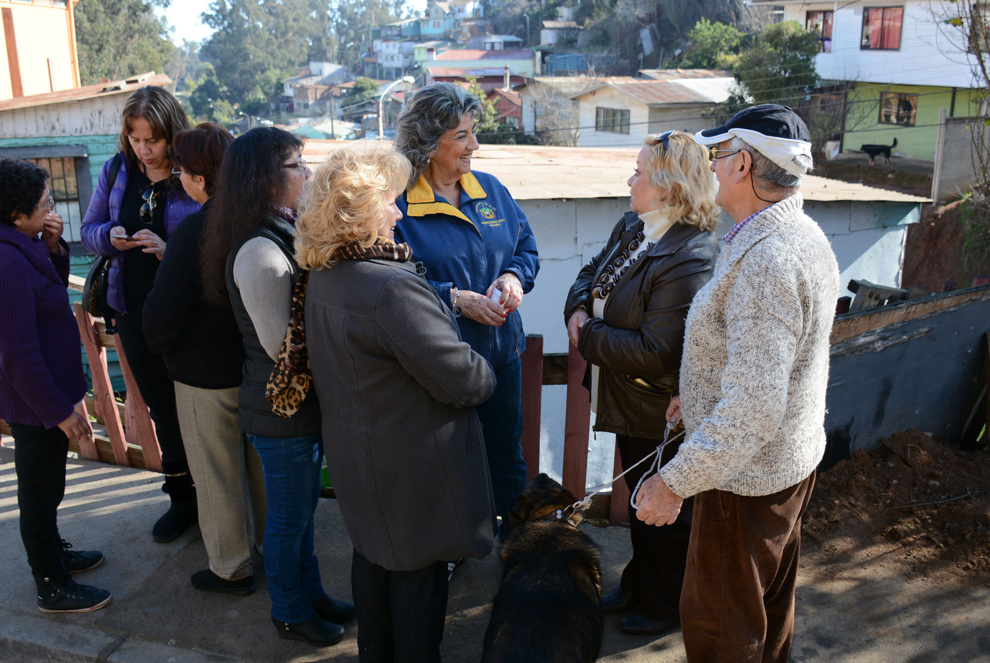 En operativo social de Municipio en tu Barrio en Forestal, participó alcaldesa Virginia Reginato