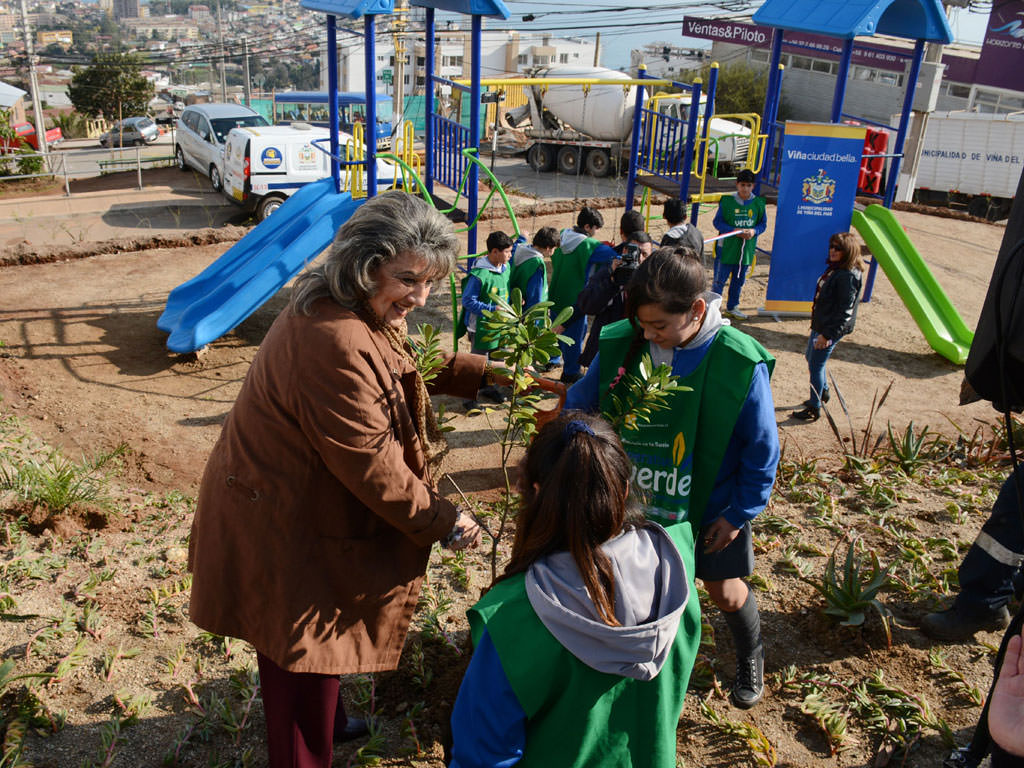 Alcaldesa Virginia Reginato, programa operativo verde