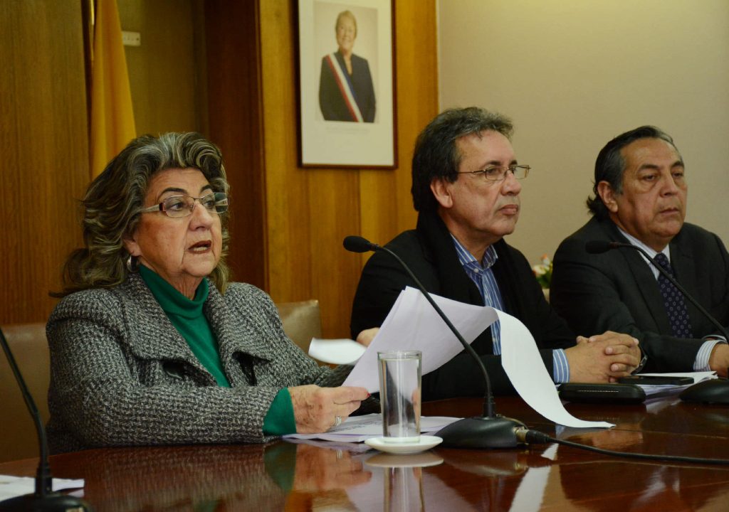 Imagen principal: Alcaldesa Virginia Reginato da a conocer plan integral para recuperar borde costero afectado por temporal y marejadas