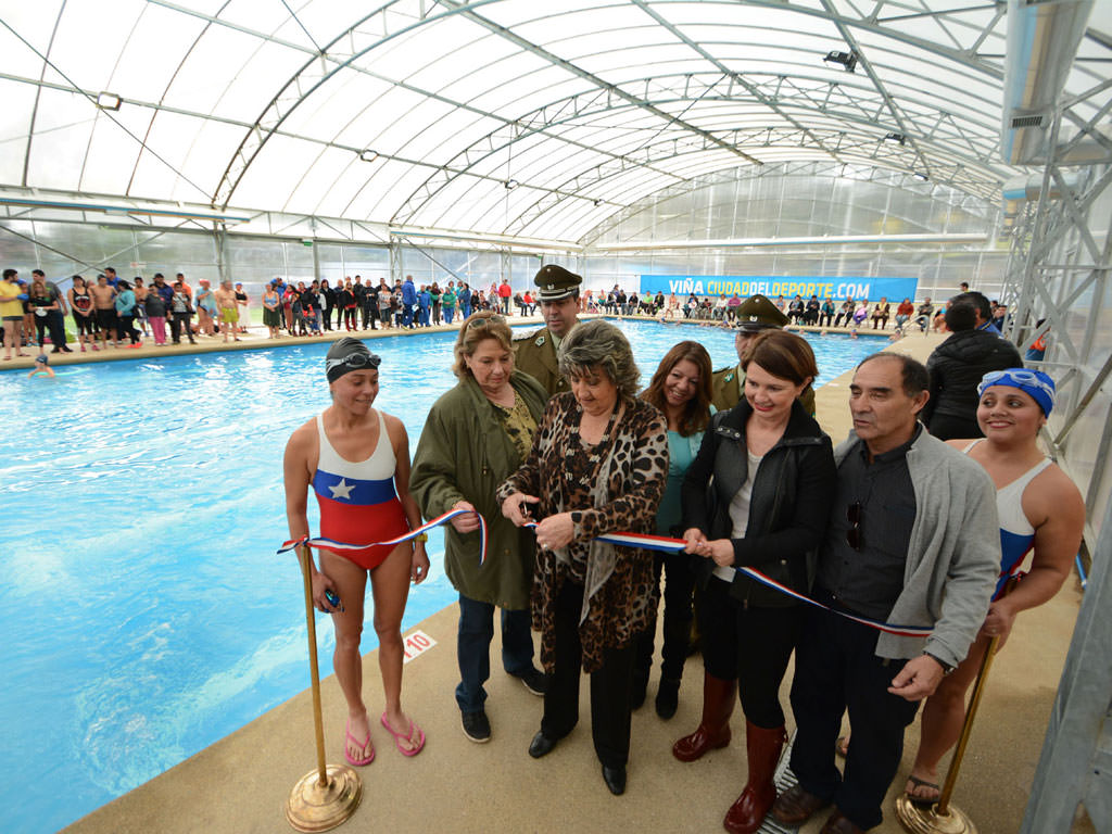 Alcaldesa Virginia Reginato, Inauguracion piscina forestal