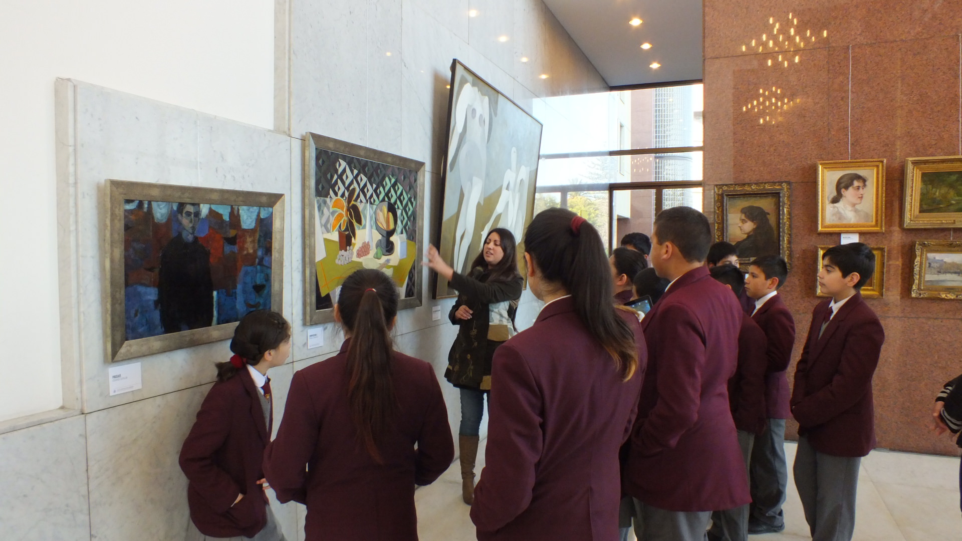 Estudiantes de Escuela de Viña del Mar asisten a taller de arte y patrimonio en el Congreso