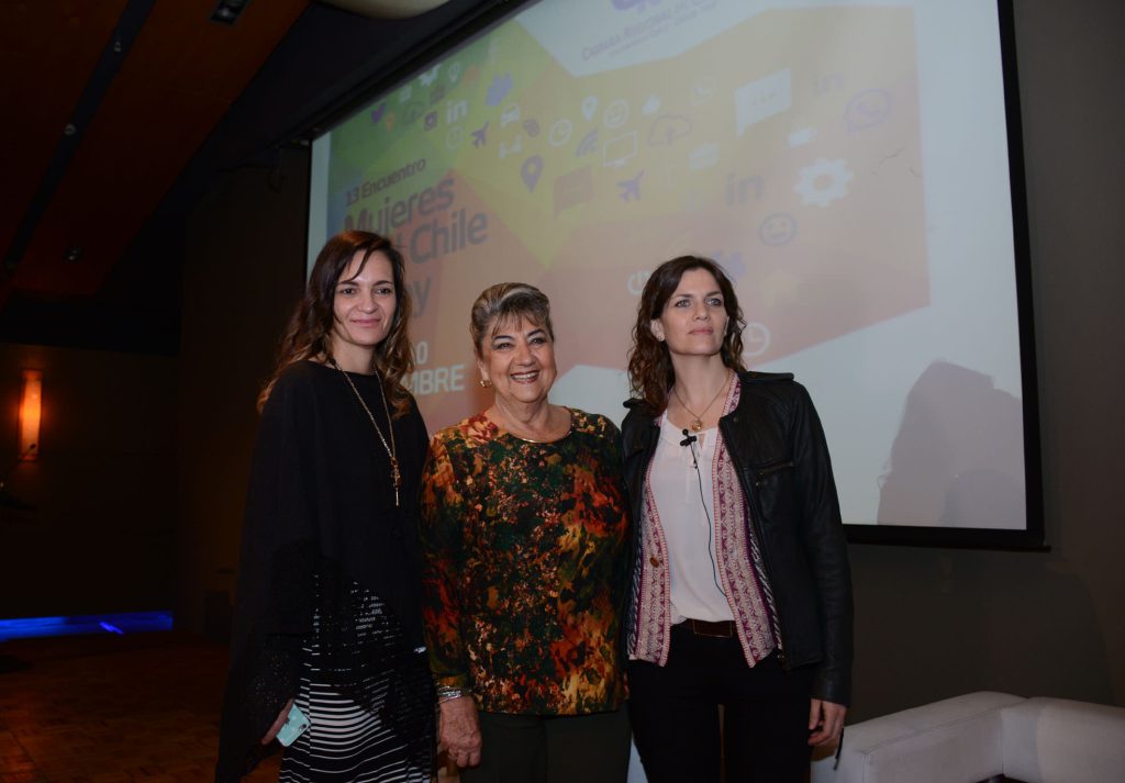 Imagen principal: Al  13º encuentro de mujeres en el Chile de hoy asistió alcaldesa Virginia Reginato