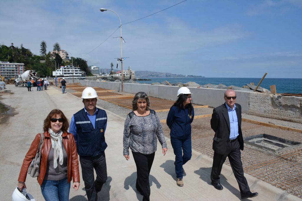 Imagen principal: Remodelación de  tramo de Av. Perú presenta 60% de avance confirmó alcaldesa Virginia Reginato