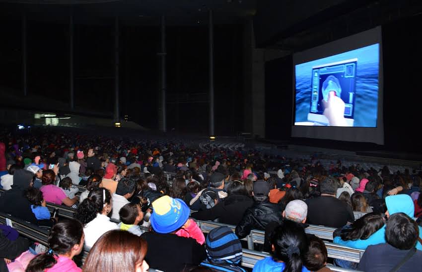 Miles de niños y sus familias disfrutaron exitosa cinta de animación exhibida en el anfiteatro de la Quinta Vergara