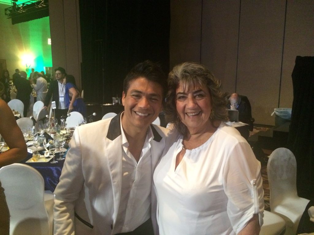 Imagen principal: Alcaldesa Virginia Reginato destacó  importancia para el Festival de  Viña haber participado en Gala de los Grammy latino