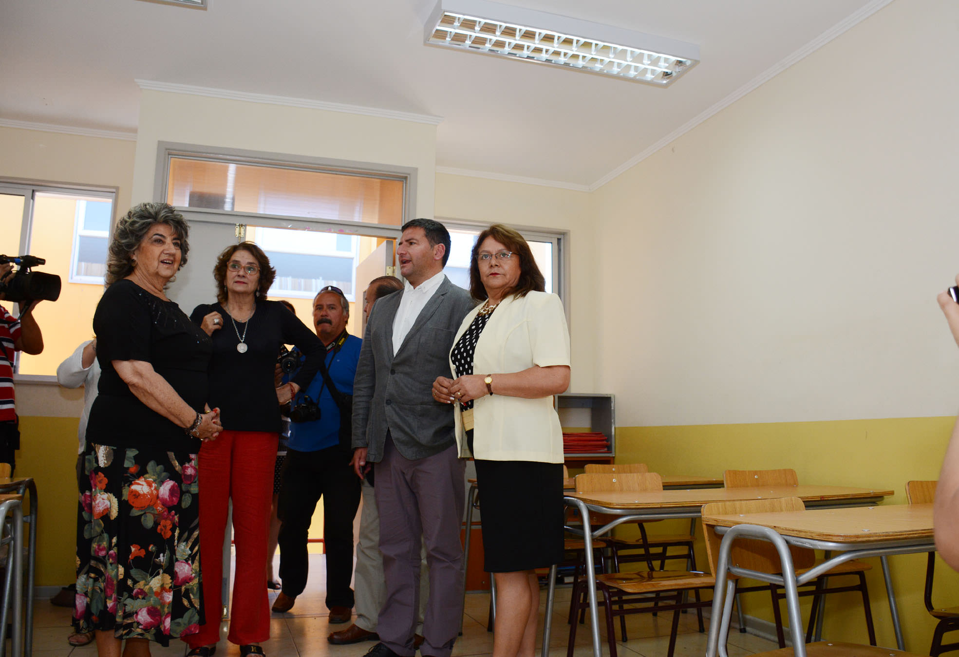 Escuela Ministro Zenteno de Achupallas cuenta con renovada infraestructura que fue inaugurada por alcaldesa Virginia Reginato
