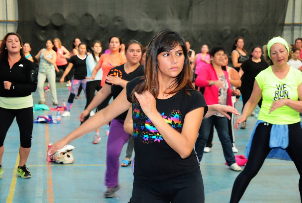 Imagen principal: Con  verdadera fiesta fitness culminó en Viña del Mar  Zumba Tour 2015