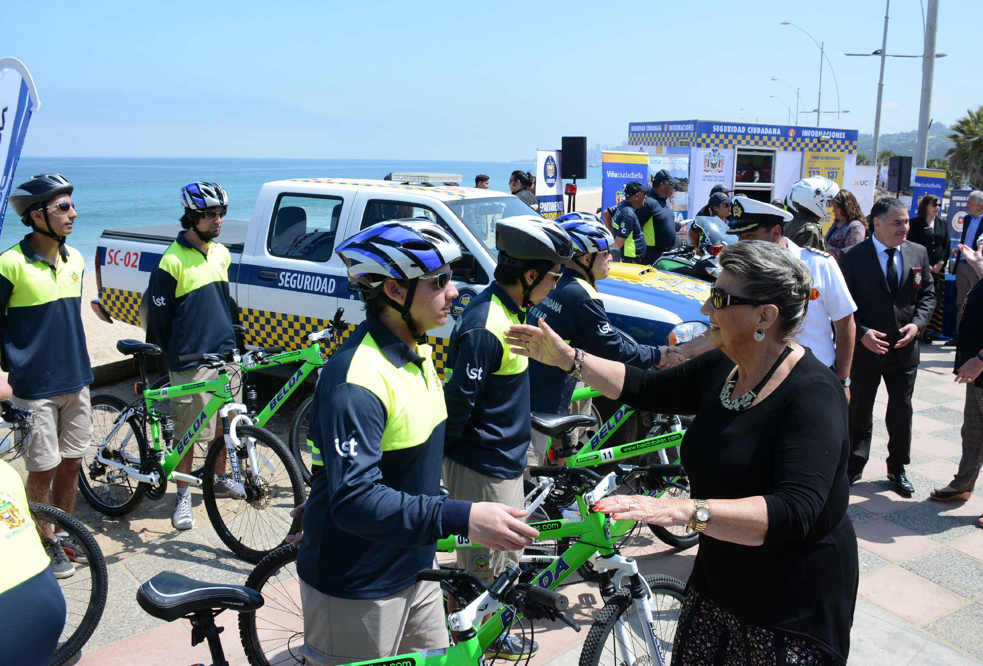 Municipio de Viña del Mar refuerza patrullajes en borde costero con programa Verano Seguro