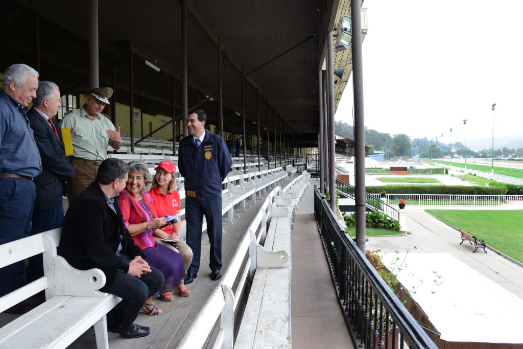 Imagen principal: TODO DISPUESTO PARA LA GRAN FIESTA DE “EL DERBY” EN VIÑA DEL MAR